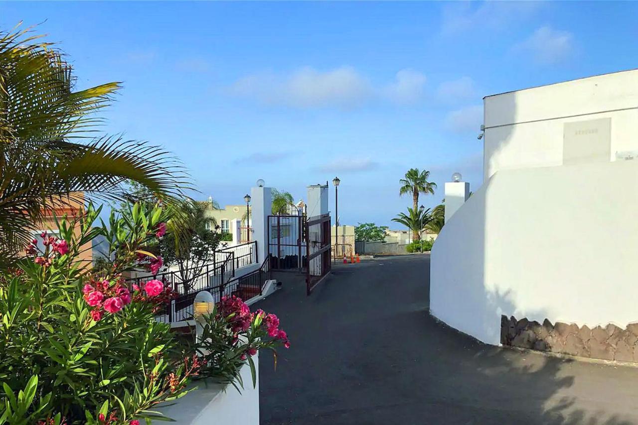 Superlative Apartment With Spectacular Ocean Views Chayofa 外观 照片