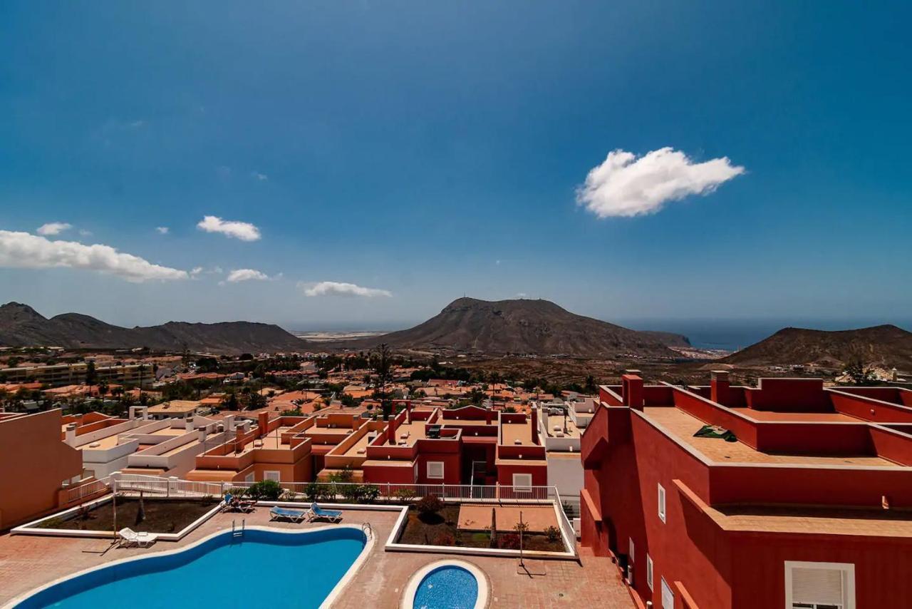 Superlative Apartment With Spectacular Ocean Views Chayofa 外观 照片